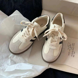 RetroCourt Classic Trainers, product view 2