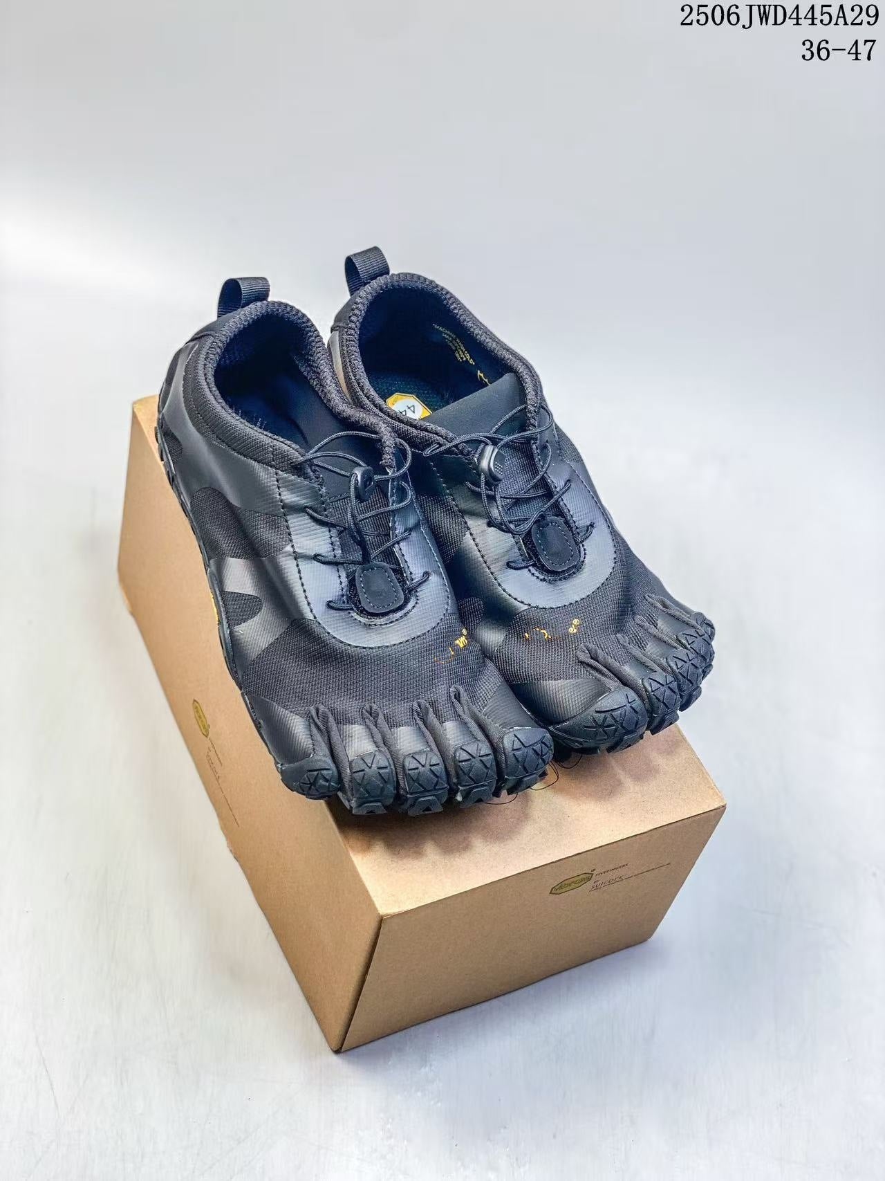 PureFlex Five-Toe Barefoot Yoga and Pilates Shoes, product view 15