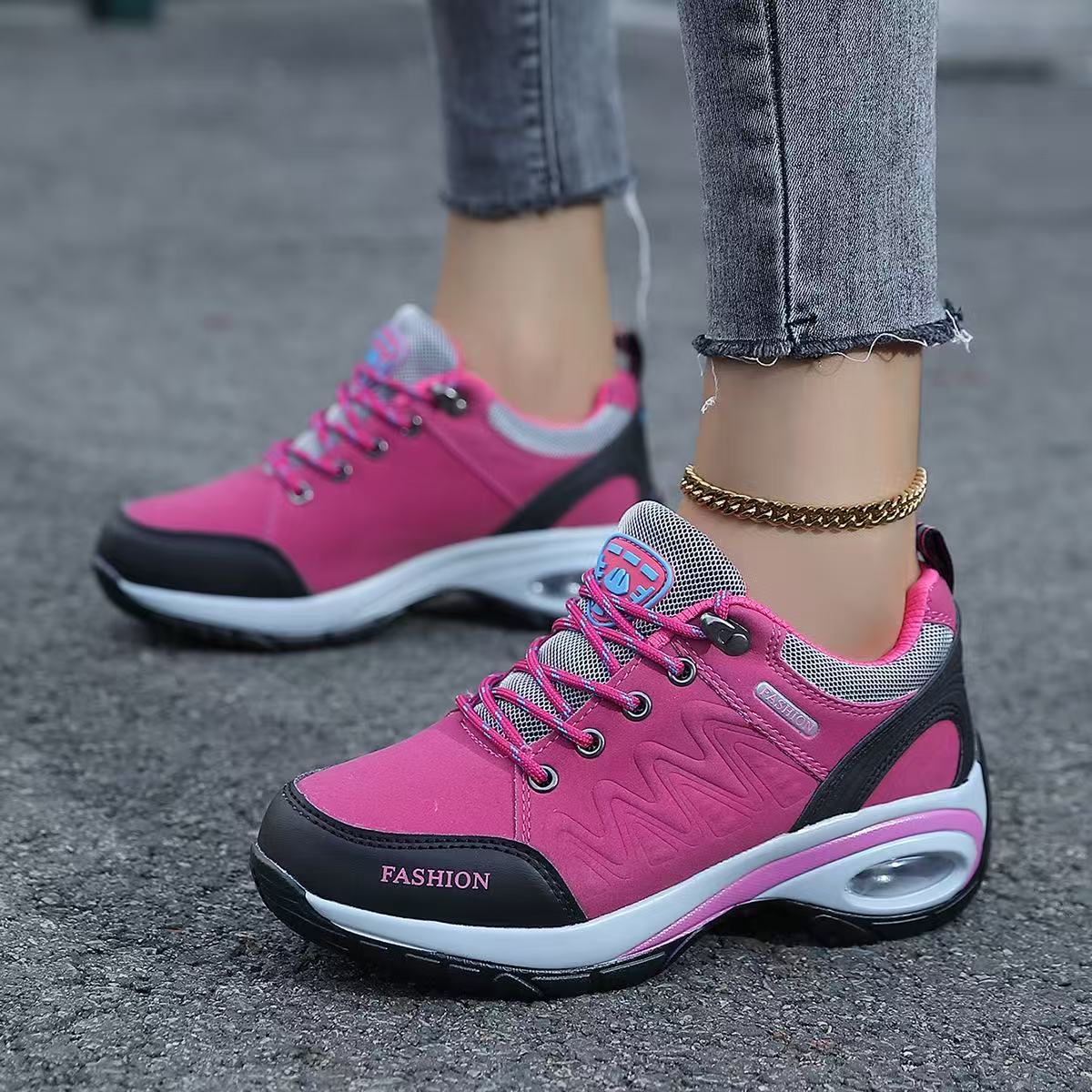 AeroPace Cushioned Sneakers, product view 2