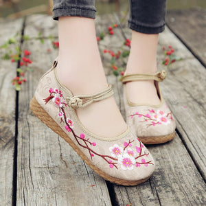 LotusPath Embroidered Cloth Shoes, product view 3
